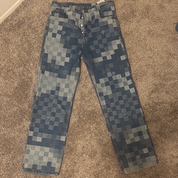 Louis Vuitton SS24 Pharrell Williams Pixel Denim Pants – Men’s Blue - Picture 1 of 7